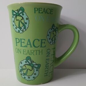 Mulberry Mug Cup 14 Oz Peace On Earth Green 2007 Genmert Christmas
